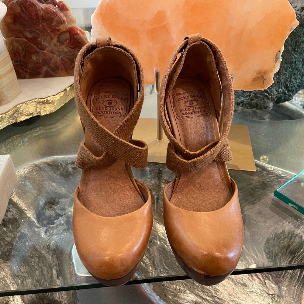 Lucky Brand Nana Leather Wedge